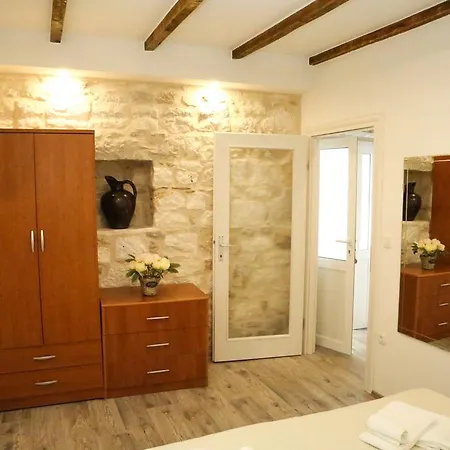 Apartment Seka *