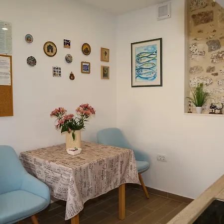 Seka Apartment *
