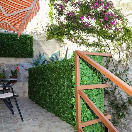 Seka Apartment