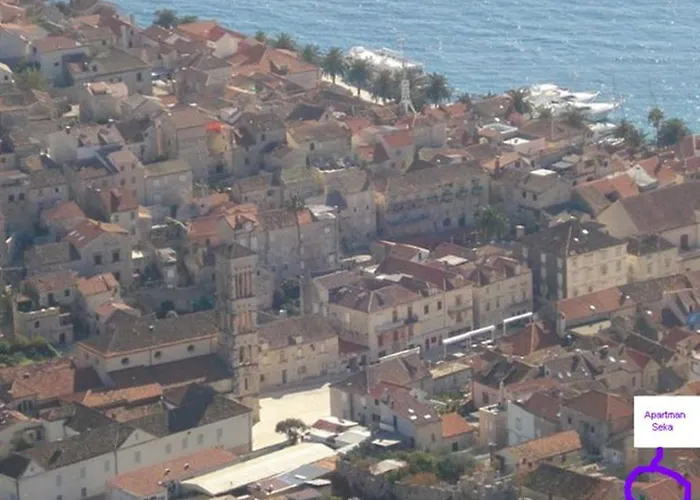 Διαμέρισμα Seka Χβαρ