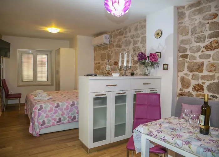 Seka Apartamento Hvar Town