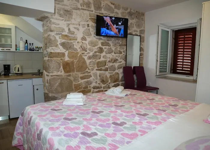 Seka Hvar Town